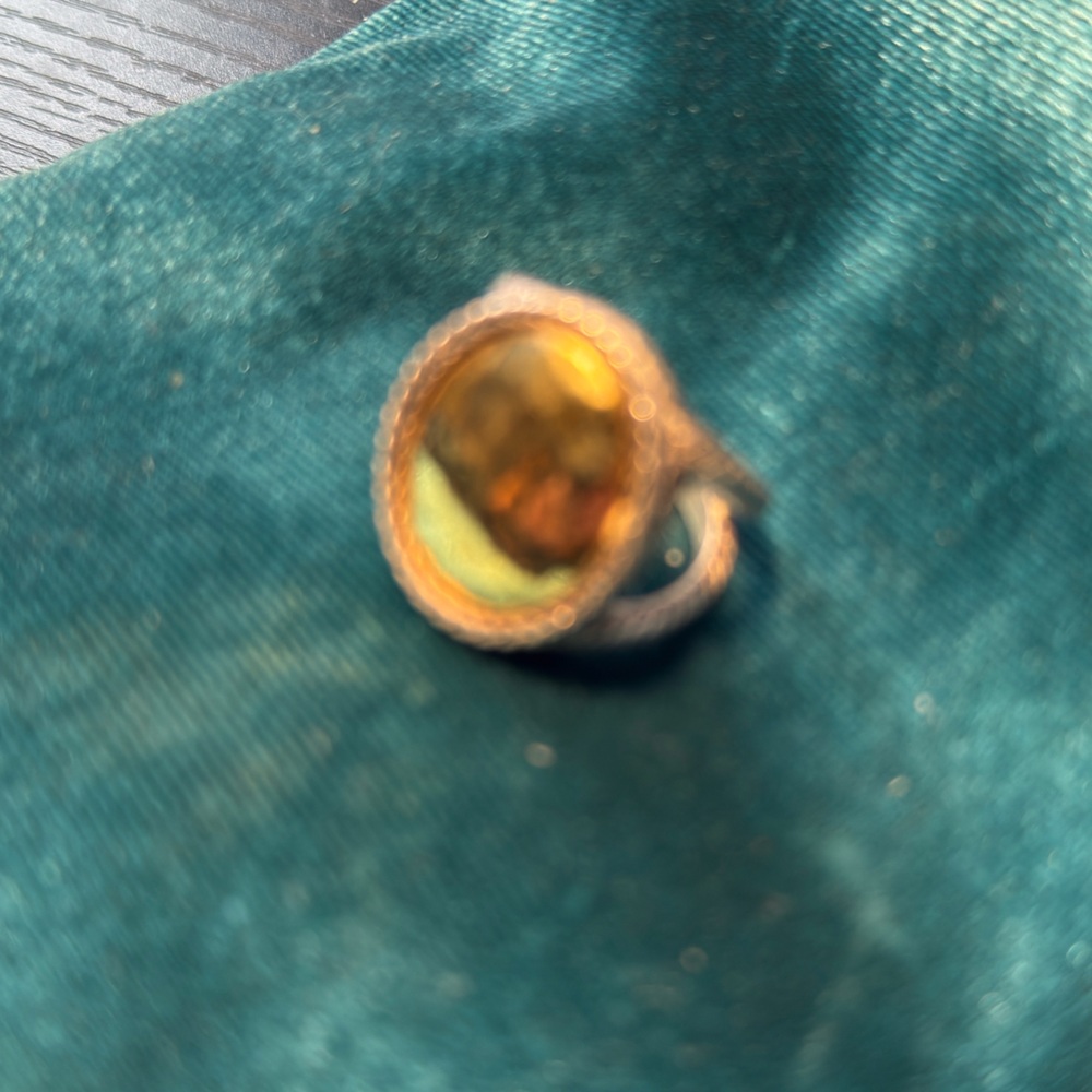 CLOSET CLEAR OUT!! Beautiful silver and brass women’s statement Ring, size 6.5-7